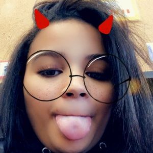 Meet your Posher, Kaitlyn